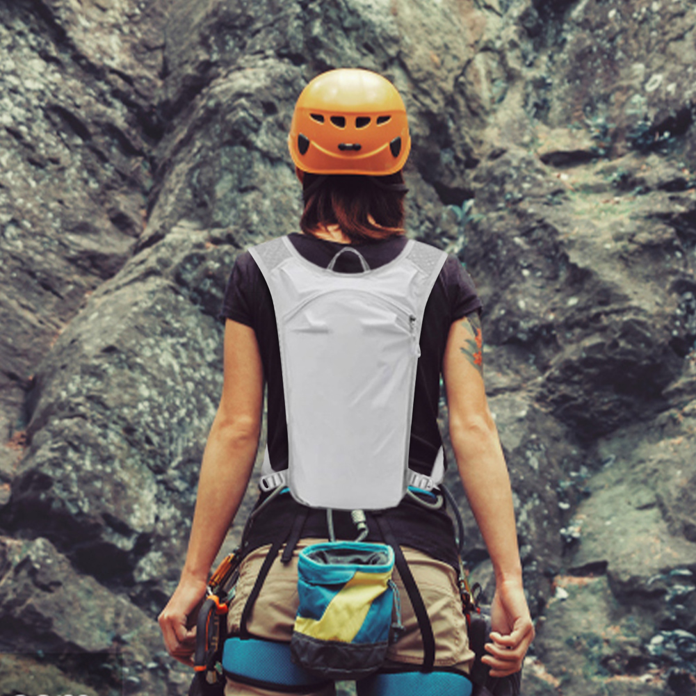 Trail Running Backpack Women M - огляд і ціна Running Gear For Marathon